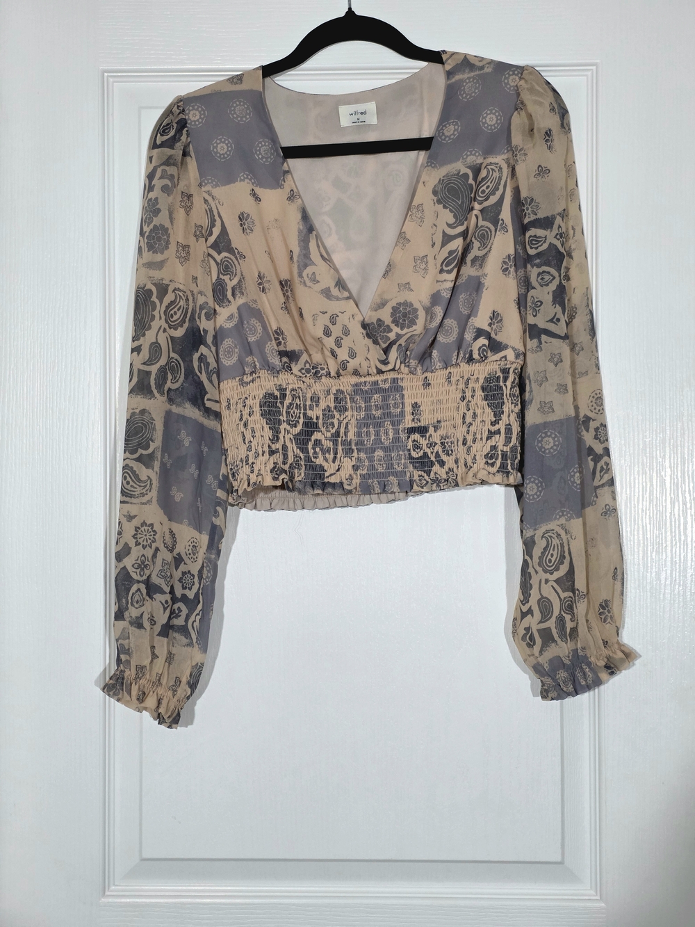 NWOT Aritzia Wilfred Wistful Blouse - Wheat/Basalt Grey Size M - Picture 4 of 9